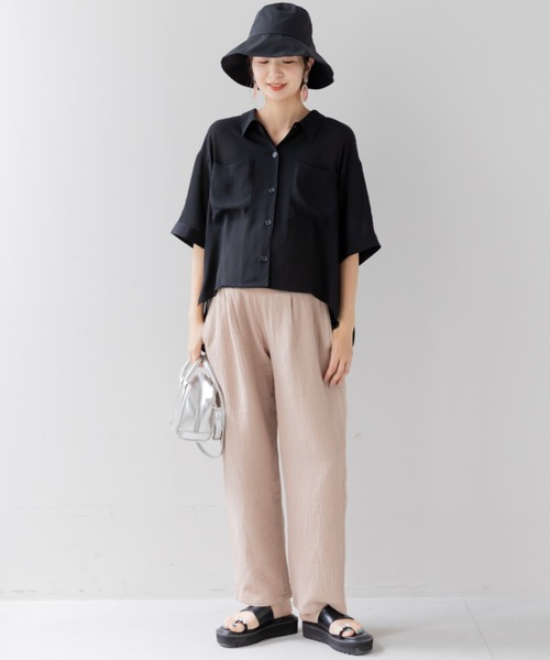 フェリシモMama（フェリシモママ）の「Ｍｏｒｅｄｄｅ　綿１００％楊柳ダブルガーゼ素材が気持ちいい　産前産後楽しめるワイドパンツ（マタニティウェア/グッズ・レディース・ベージュ/ブラック/ブルー・MEDIUM/LARGE/X-LARGE/XX-LARGE）」の10枚目の写真