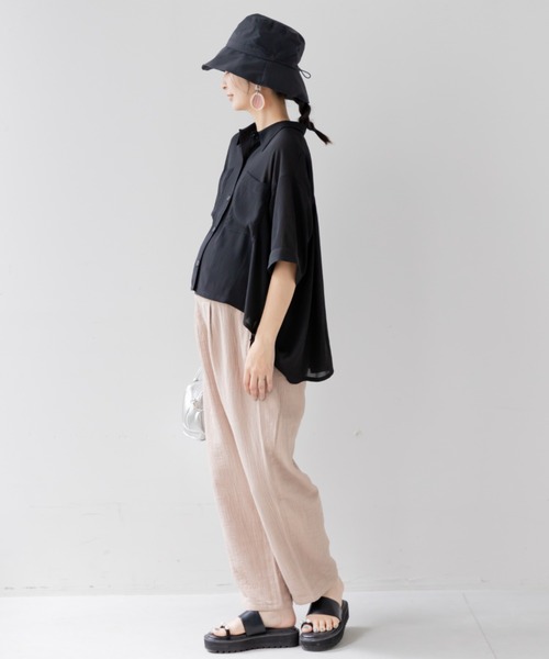 フェリシモMama（フェリシモママ）の「Ｍｏｒｅｄｄｅ　綿１００％楊柳ダブルガーゼ素材が気持ちいい　産前産後楽しめるワイドパンツ（マタニティウェア/グッズ・レディース・ベージュ/ブラック/ブルー・MEDIUM/LARGE/X-LARGE/XX-LARGE）」の11枚目の写真