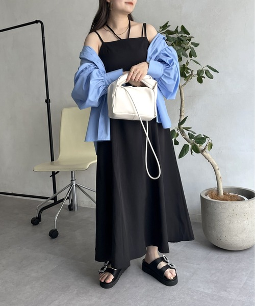 prose verse（プロズヴェール）の「2wayストラップフレアキャミワンピース（ワンピース・レディース・ブラック・MEDIUM）」の13枚目の写真