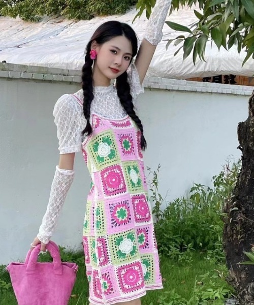 LAC-VERT（ラック・ヴェール）の「クロシェ編みニットワンピース（ワンピース・レディース・その他3/その他1/その他2/ブラウン/ピンク/ブルー・FREE）」の9枚目の写真