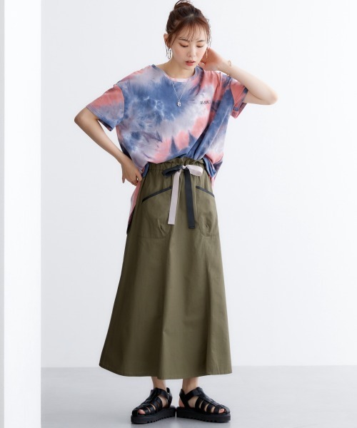 miclat（ミクラ）の「大きいサイズ　タイダイ柄バックロゴチュニック　miclat（Tシャツ/カットソー・レディース・ピンク系/ラベンダー・L/LL/3L/4L/5L）」の4枚目の写真