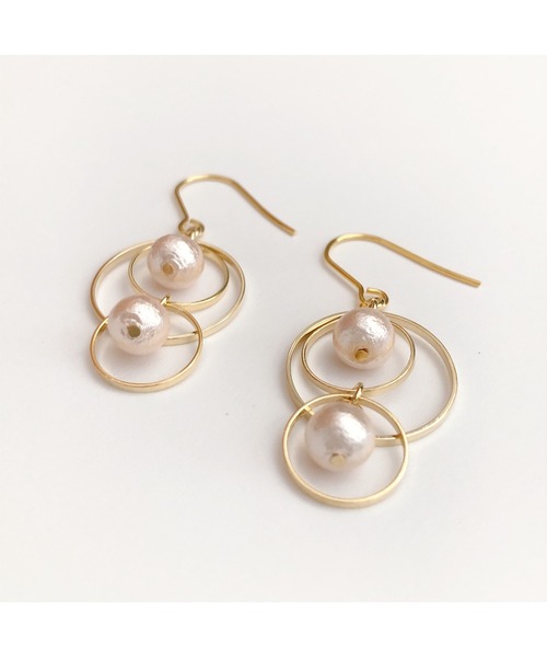 tone(トーン)の「【fuwari】デザインピアス コットンパール(MA)(ピアス(両耳用)・レディース・ホワイト/ピンク/その他・FREE)」の12枚目の写真