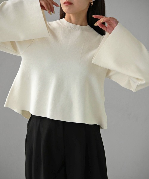 cheriella(シェリエラ)の「【cheriella】WEB限定バックレースアップショートニット(ニット/セーター・レディース・マスタード/グレイッシュベージュ/アイボリー/ブラック・M)」の22枚目の写真