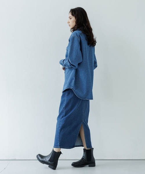 LAKOLE（ラコレ）の「デニムペンシルスカート / 975969（デニムスカート・レディース・ネイビー/ブルー・SMALL/MEDIUM）」の5枚目の写真
