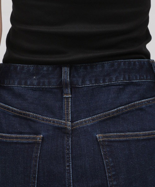 LAKOLE（ラコレ）の「デニムペンシルスカート / 975969（デニムスカート・レディース・ネイビー/ブルー・SMALL/MEDIUM）」の15枚目の写真