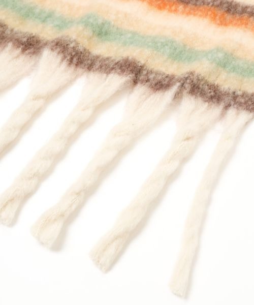 mysty woman（ミスティウーマン）の「マルチボーダーストール 977916（マフラー・レディース・ベージュ系その他/モカ・FREE）」の8枚目の写真