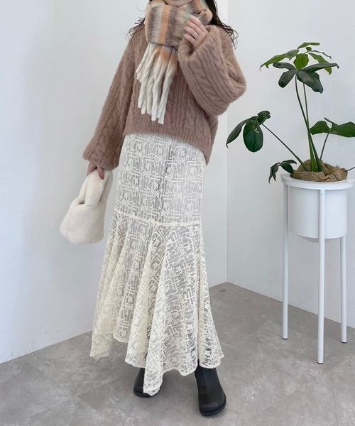 mysty woman（ミスティウーマン）の「マルチボーダーストール 977916（マフラー・レディース・ベージュ系その他/モカ・FREE）」の13枚目の写真