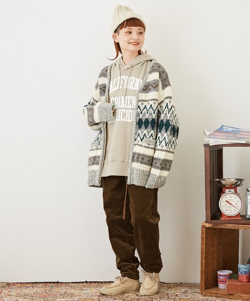 CUBE SUGAR（キューブシュガー）の「空紡糸スウェットロゴプリントプルオーバーパーカー（パーカー・レディース・ベージュ/マルチ/ピンク/ブルー/ホワイト・M）」の11枚目の写真