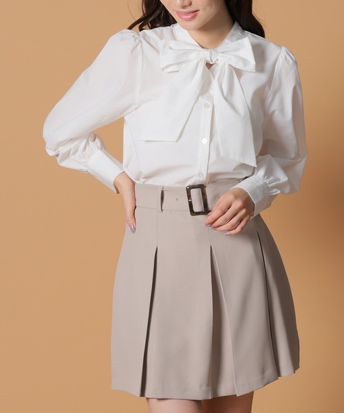 Honeys(ハニーズ)の「ボウタイブラウス(シャツ/ブラウス・レディース・ブラック/ホワイト/ブルー系その他/ホワイト系その他・S/LL/M/3L/L)」の6枚目の写真