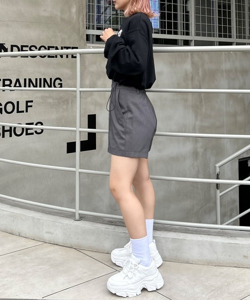 INGNI（イング）の「センターシームショート／パンツ（その他パンツ・レディース・グレー/ブラック・FREE）」の4枚目の写真