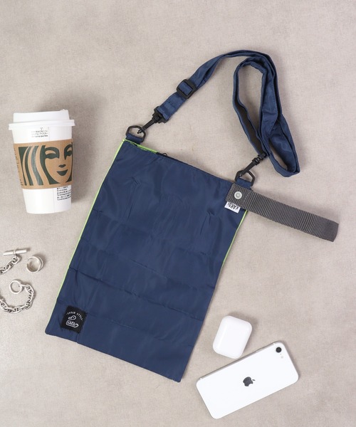 KAKSI(カクシ)の「KAKSI ショルダーエコBAG S(エコバッグ/サブバッグ・メンズ・グレー系/カーキ系/ネイビー系/ブラック系・FREE)」の4枚目の写真