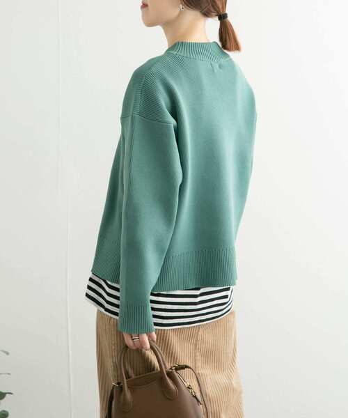 URBAN RESEARCH DOORS（アーバンリサーチドアーズ）の「ポリエステルハイネックKNIT（ニット/セーター・レディース・ブラック/ライトベージュ/グリーン系その他・MEDIUM）」の7枚目の写真