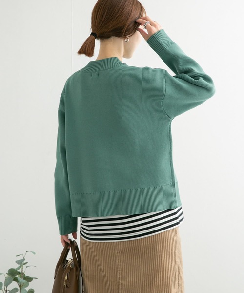 URBAN RESEARCH DOORS（アーバンリサーチドアーズ）の「ポリエステルハイネックKNIT（ニット/セーター・レディース・ブラック/ライトベージュ/グリーン系その他・MEDIUM）」の8枚目の写真