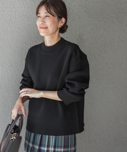 URBAN RESEARCH DOORS（アーバンリサーチドアーズ）の「ポリエステルハイネックKNIT（ニット/セーター・レディース・ブラック/ライトベージュ/グリーン系その他・MEDIUM）」の17枚目の写真