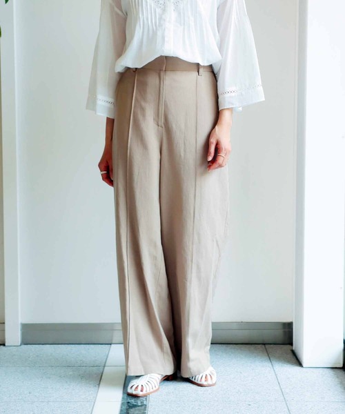 Jines（ジネス）の「リネンクロス センターピンタックパンツ（その他パンツ・レディース・ベージュ/ミント/ネイビー・38）」の2枚目の写真