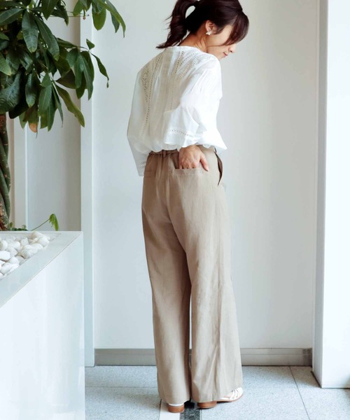 Jines（ジネス）の「リネンクロス センターピンタックパンツ（その他パンツ・レディース・ベージュ/ミント/ネイビー・38）」の7枚目の写真