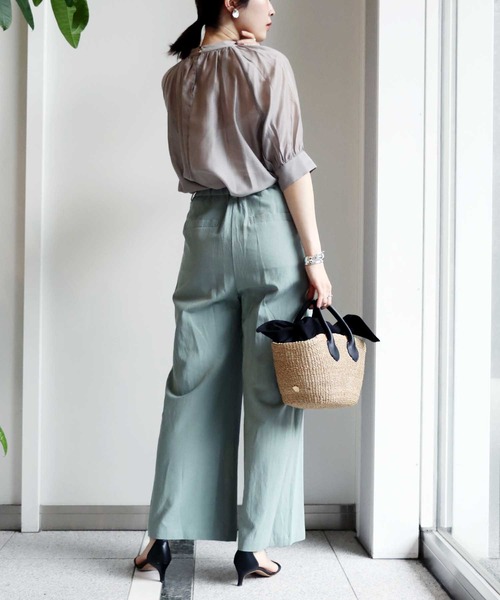 Jines（ジネス）の「リネンクロス センターピンタックパンツ（その他パンツ・レディース・ベージュ/ミント/ネイビー・38）」の10枚目の写真