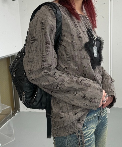 ストリートファッション XU エックスユー star damage tops ダメージトップス グランジ スターニット ダメージニット オーバーサイズ 韓国ファッション ヴィンテージ サイドギャザートップス 長袖トップス ロンT 韓国 ストリート y2k（Tシャツ/カットソー）｜XU（エックスユー）