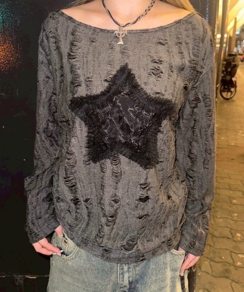 XU(エックスユー)の「【Never mind the XU】star damage tops / 【ネバーマインド ザ エックスユー】スターダメージプリント長袖Tシャツ(Tシャツ/カットソー・レディース・ホワイト/チャコール・ONE SIZE)」の22枚目の写真