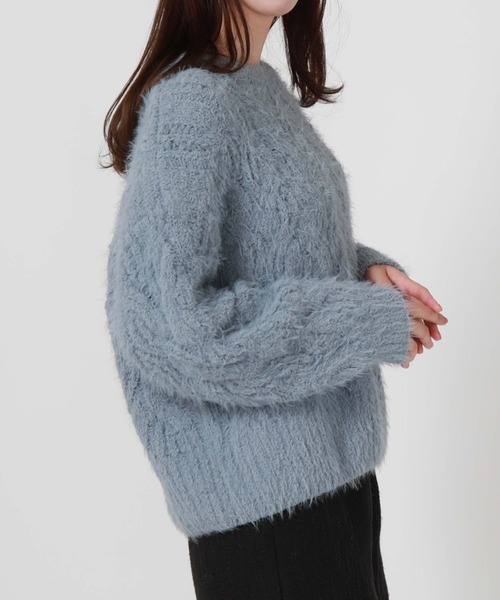 archives（アルシーヴ）の「フェザーモールケーブルルーズニット（ニット/セーター・レディース・ブルー/イエロー/アイボリー/ピンク・MEDIUM）」の22枚目の写真