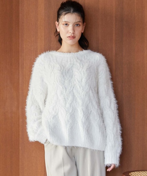 archives（アルシーヴ）の「フェザーモールケーブルルーズニット（ニット/セーター・レディース・ブルー/イエロー/アイボリー/ピンク・MEDIUM）」の9枚目の写真