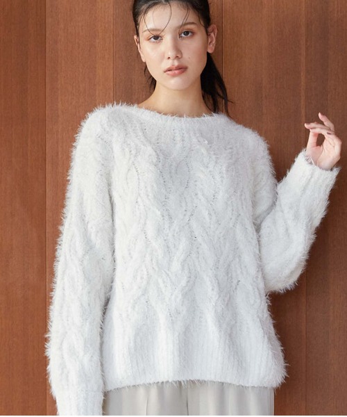 archives（アルシーヴ）の「フェザーモールケーブルルーズニット（ニット/セーター・レディース・ブルー/イエロー/アイボリー/ピンク・MEDIUM）」の12枚目の写真