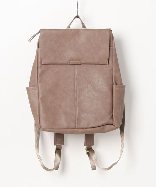 and it_（アンドイット）の「Legato Largo ネオノスタルジック A４リュック（バックパック/リュック・レディース・ブラック/キャメル/ライトベージュ/グレイッシュベージュ・FREE）」の3枚目の写真