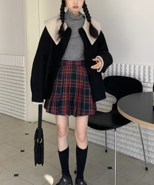 LAC-VERT(ラック・ヴェール)の「ビッグ襟バイカラーウールコート(その他アウター・レディース・オートミール/ブラック・FREE)」の3枚目の写真