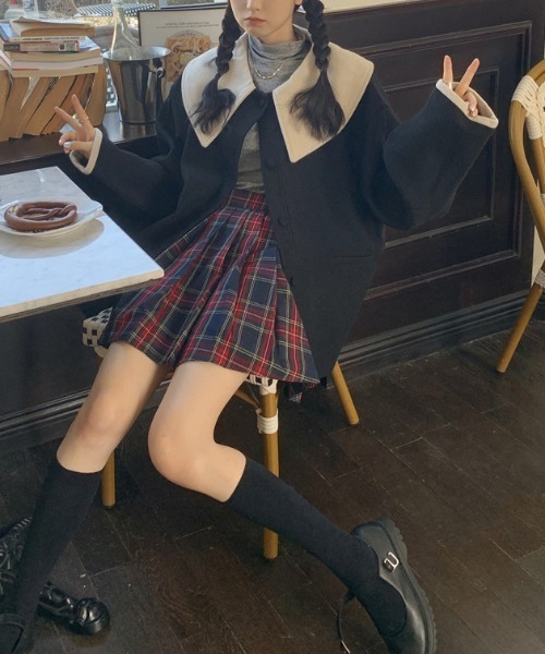 LAC-VERT(ラック・ヴェール)の「ビッグ襟バイカラーウールコート(その他アウター・レディース・オートミール/ブラック・FREE)」の9枚目の写真