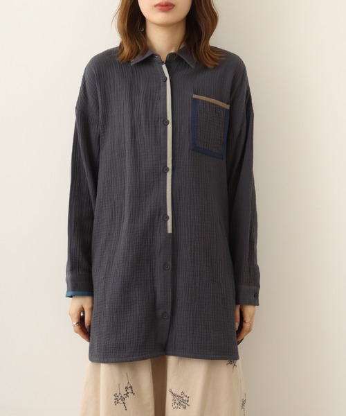 Emago（イマゴ）の「EMAGO 配色ﾊﾟｲﾋﾟﾝｸﾞｼｬﾂﾁｭﾆｯｸ（シャツ/ブラウス・レディース・イエロー/チャコール/アイボリー・FREE）」の11枚目の写真