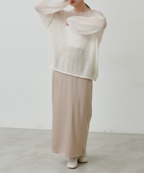 Aunt Marie's（アントマリーズ）の「【サイズ展開あり】サテンナロースカート/セットアップ対応（スカート・レディース・ベージュ/ブラック/モカ・FREE/MT）」の4枚目の写真