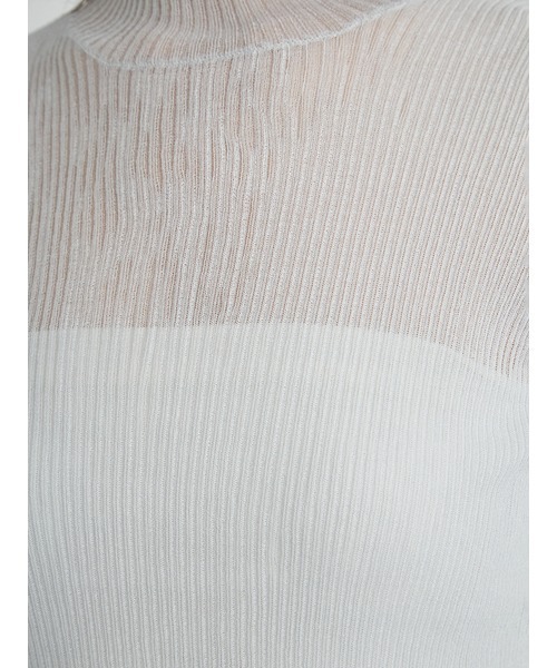 emmi(エミ)の「【emmi atelier】ソフトタートルシアーニットプルオーバー(シャツ/ブラウス・レディース・ミント/グリーン/クリーム・FREE)」の10枚目の写真