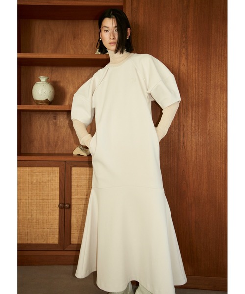 emmi(エミ)の「【emmi atelier】ソフトタートルシアーニットプルオーバー(シャツ/ブラウス・レディース・ミント/グリーン/クリーム・FREE)」の17枚目の写真