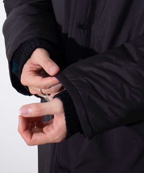 GLOSTER（グロスター）の「【GLOSTER/グロスター】SORONA 中綿ステンカラーコート（ステンカラーコート・メンズ・ブラック/チャコールグレー・S/M/L）」の10枚目の写真