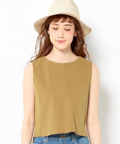 Another Edition(アナザーエディション)の「フェイクスウェードノースリーブ(ベージュ)/AEBC FAKE SUEDE NSL BGE(シャツ/ブラウス・レディース・ベージュ・フリー)」の3枚目の写真