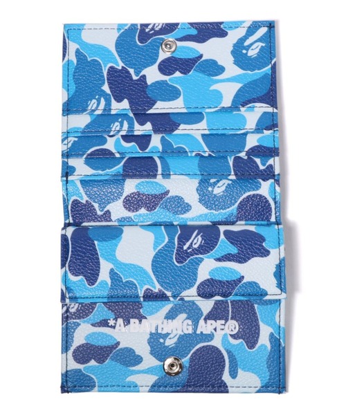 新品未使用品★ABC CAMO MINI WALLET 二つ折りミニ財布 A BATHING APE（アベイシングエイプ）の「ABC CAMO MINI WALLET
