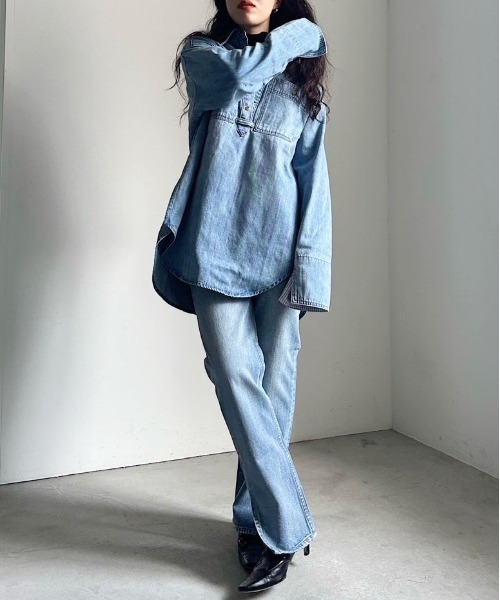 Ameri（アメリ）の「DENIM SKIPPER SHIRT（シャツ/ブラウス）」 - WEAR
