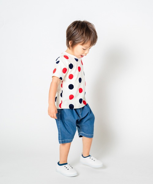 Moujonjon(ムージョンジョン)の「ストレッチデニム6分丈タックハーフパンツ(デニムパンツ・キッズ・ブルー・120/110/100/90/140/130)」の6枚目の写真