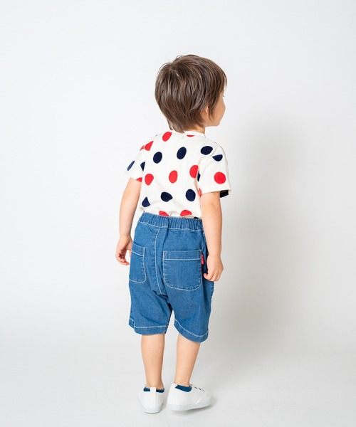 Moujonjon(ムージョンジョン)の「ストレッチデニム6分丈タックハーフパンツ(デニムパンツ・キッズ・ブルー・120/110/100/90/140/130)」の4枚目の写真