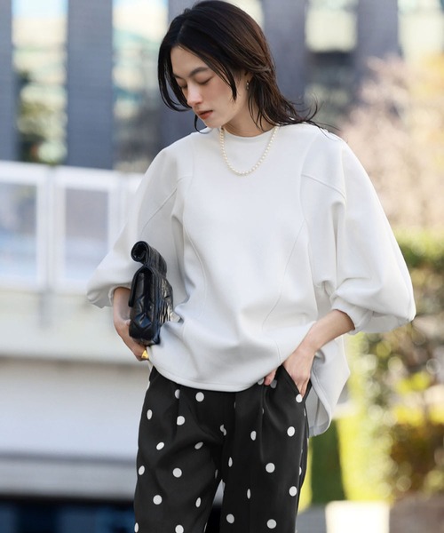 ELFRANK(エルフランク)の「ダンボールニットボリューム袖プルオーバー(Tシャツ/カットソー・レディース・オフホワイト/グレー/ブラック・FREE)」の8枚目の写真