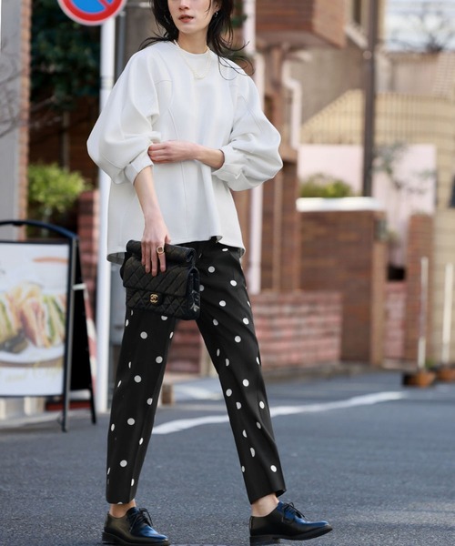 ELFRANK(エルフランク)の「ダンボールニットボリューム袖プルオーバー(Tシャツ/カットソー・レディース・オフホワイト/グレー/ブラック・FREE)」の9枚目の写真