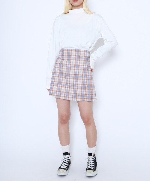 PUNYUS（プニュズ）の「サイドプリーツチェックミニスカート（スカート・レディース・ライトブラウン/ブラック・1/2/3/4）」の13枚目の写真