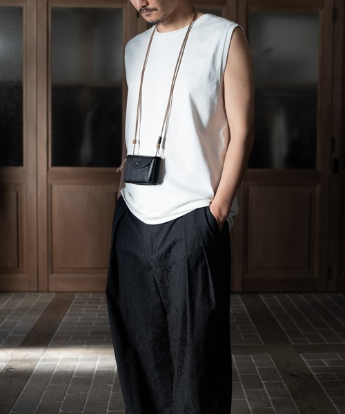 SHRINK LEATHER NECKWALLET（ポーチ）｜SENTI（センティ）