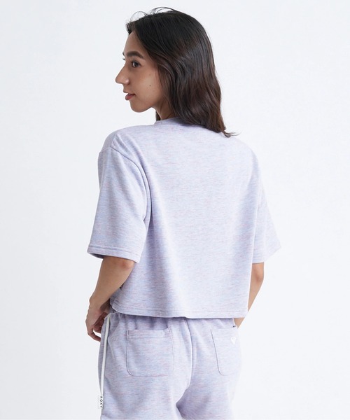 ROXY(ロキシー)の「SOL DE VERANO/ロキシークロップド丈Tシャツ(Tシャツ/カットソー・レディース・パープル/ブラウン/グレー・MEDIUM/LARGE/SMALL)」の20枚目の写真