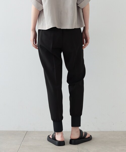 GALLEST(ギャレスト)の「◆ピンタックスリットジョガーパンツ(その他パンツ・レディース・アイボリー/ブラック/グレー・36/38/40)」の7枚目の写真