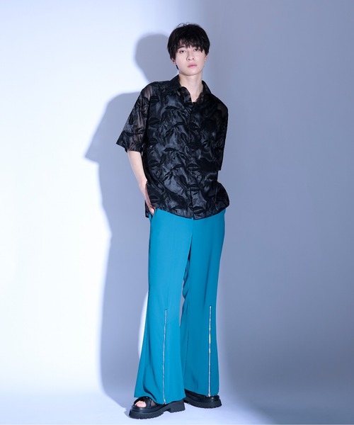 Ellno Loset（エルノロゼット）の「フラワーオパールシアーシャツ（シャツ/ブラウス・メンズ・ブラック/グレー/オフホワイト・SMALL/MEDIUM/LARGE）」の8枚目の写真