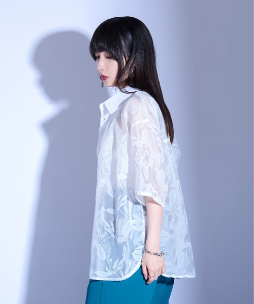 Ellno Loset（エルノロゼット）の「フラワーオパールシアーシャツ（シャツ/ブラウス・メンズ・ブラック/グレー/オフホワイト・SMALL/MEDIUM/LARGE）」の14枚目の写真