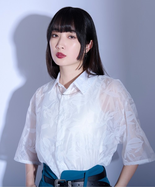 Ellno Loset（エルノロゼット）の「フラワーオパールシアーシャツ（シャツ/ブラウス・メンズ・ブラック/グレー/オフホワイト・SMALL/MEDIUM/LARGE）」の17枚目の写真