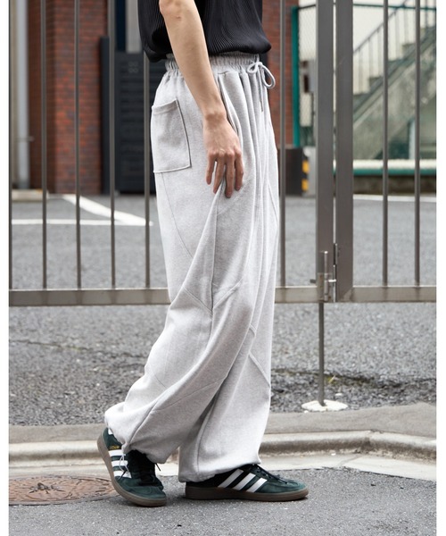 ALAND(エーランド)の「3.3 Field Trip/ステッチパンツ(スウェットパンツ・メンズ・ブラック/グレー・FREE)」の15枚目の写真