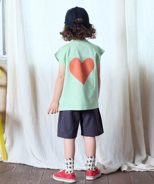 BIG FIELD（ビッグフィールド）の「モチーフフットボールTee（90～150cm）（Tシャツ/カットソー・キッズ・チャコール/ラベンダー/ライム/オフホワイト・90/100/110/120/130/140/150）」の9枚目の写真